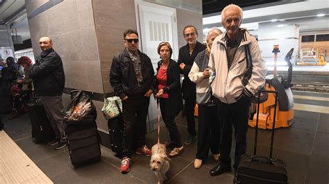 Bologna In Stazione La Sala Dattesa Chiude Alle 22