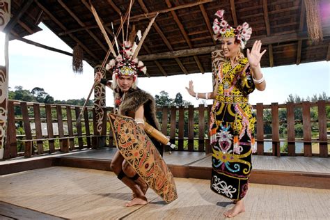 Sarawak Travel Guide - Attractions, Hotels, Dining, Activities ...