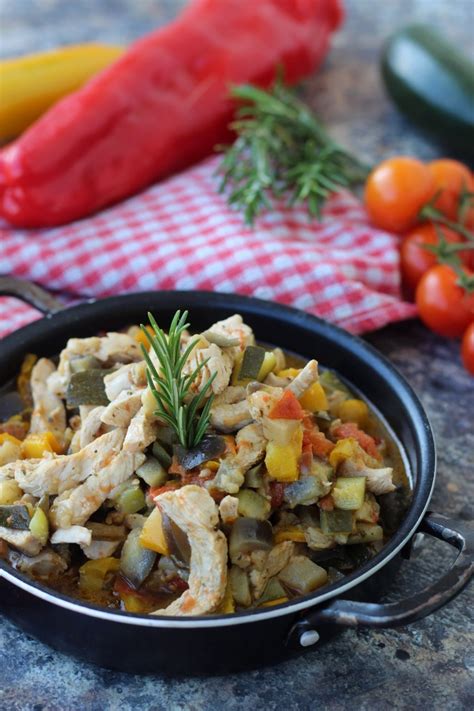 Straccetti Di Pollo In Padella Con Verdure Miste Cibo Che Passione