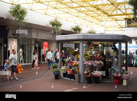 Cwmbran shopping centre in Cwmbran, South Wales Stock Photo - Alamy