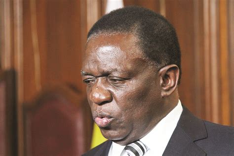 Au Zimbabwe Le Vice Président Emmerson Mnangagwa A été Limogé