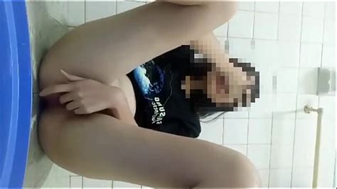 Em gái Việt xinh đẹp thủ dâm móc lồn một mình XVIDEOS Việt Nam Xem