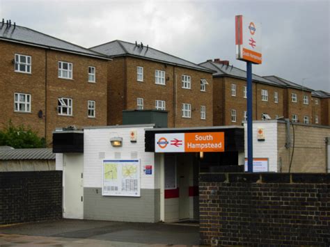 South Hampstead Station © Stephen Mckay Geograph Britain And Ireland