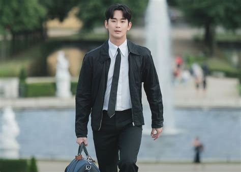 Kim Soo Hyun No 1 Di Top 30 Peringkat Reputasi Brand Aktor Korea