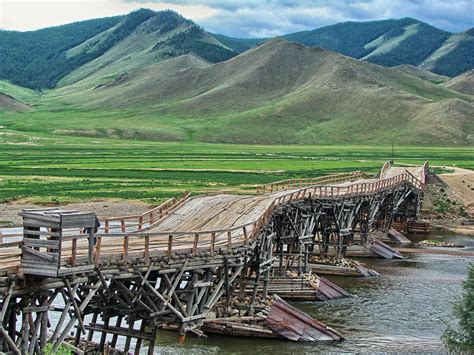 How to Vacation in Mongolia to See It All in Style and Safety