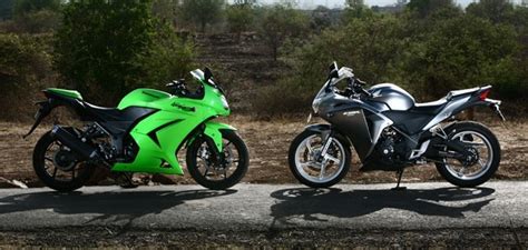 Kawasaki Ninja 250r Vs Honda CBR250R ~ Super Bikes