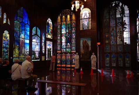 Stained Glass Museum Holds Live Installation For New Window