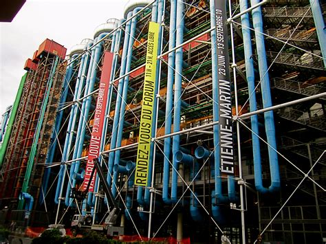 Centre Pompidou:”The Inside-Out Building” | Renzo piano, Rogers centre ...