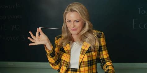 Alicia Silverstone Returns As Clueless Cher In An Ad