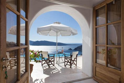 15 Best Hotels in Santorini with Caldera View in 2024