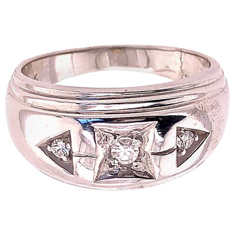 14 Karat White Gold Diamond Band Bridal Ring For Sale Free Shipping