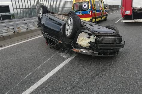 Ogromny korek na autostradzie A4 Katowice Wrocław Zderzyły się dwa