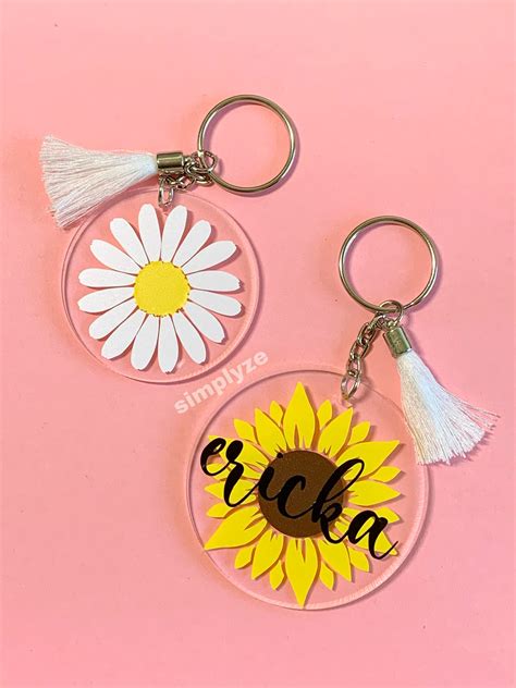 Acrylic Keychain With Vinyl Tutorial Svg Cut File Included Artofit