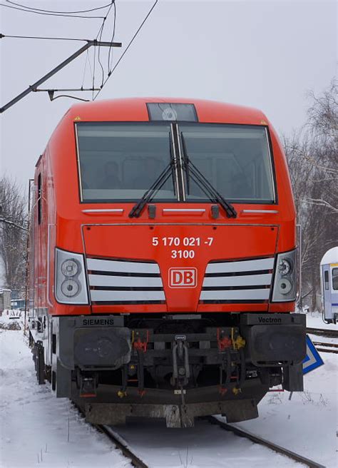 Eisenbahn Kurier Vorbild und Modell Siemens übergibt ersten