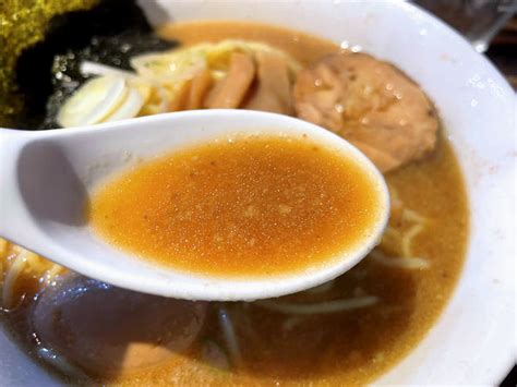 武蔵大和 「狼煙屋」 魚介系と鶏白湯のwスープのラーメンは禁断の味。 おいしい店・うまい店・安い店