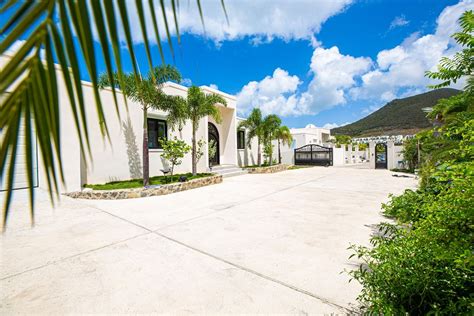 Villa Sunrise In Sint Maarten Ushombi Sint Maarten