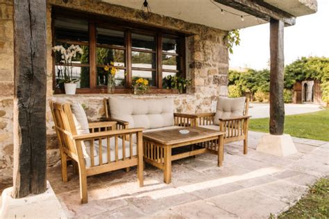 800 Spanish Style Porch Stock Photos Pictures And Royalty Free Images