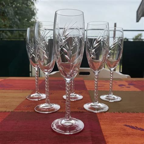 6 FLÛTES À Champagne cristal d Arques modèle FLEURY taille épi 18 cl