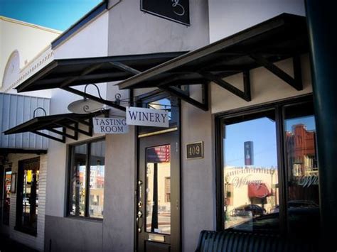 Grape Vine Springs Winery - Grapevine, TX - Party Venue