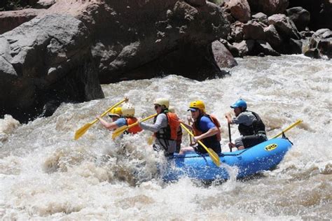 Cañon City: Full-Day Royal Gorge Whitewater Rafting Tour