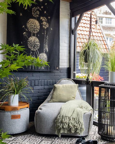 Balcone Piccolo Come Arredarlo Con Stile E Poco Budget Livingcorriere