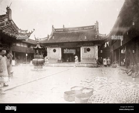 Vintage 19th Century Photograph China C1880s Temple At Shanghai