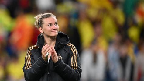 Dfb Kapit Nin Alexandra Popp Ist Fu Ballerin Des Jahres Nnn