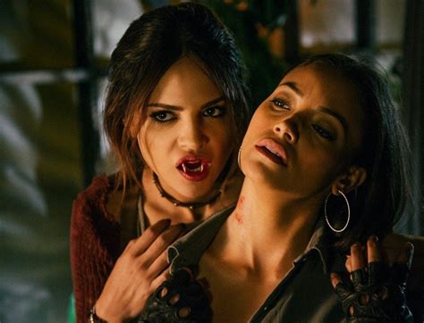 Сериал От заката до рассвета (1-3 сезон) смотреть онлайн