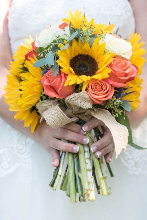 25 Amazing Sunflower And Rose Bouquet Flower Bouquet Wedding Bridal