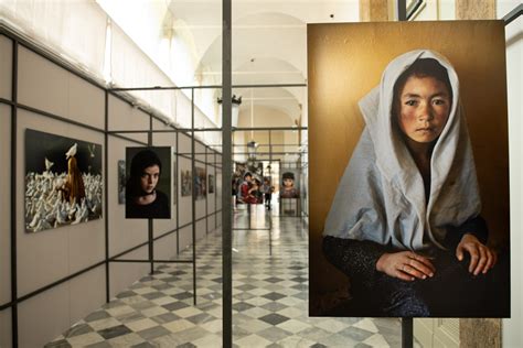 Steve Mccurry E La Fondazione Federico Ii Contro La Libert Negata Alle