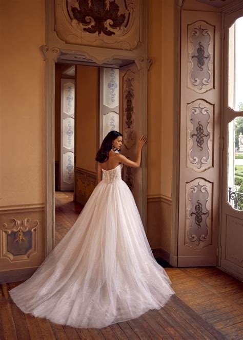 Modern And Ethereal Pearl Embellished Tulle Ball Gown Kleinfeld Bridal