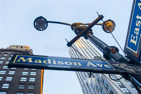 Madison Ave Street Sign Manhattan New York Stock Photo Image Of