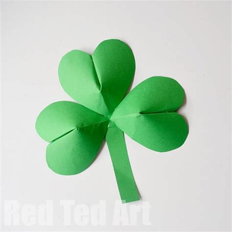 D Paper Shamrocks Red Ted Art S Blog