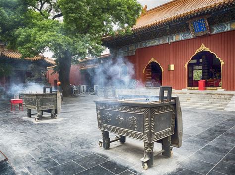 Lama Temple Architecture and Ornaments, Beijing, China Editorial Stock Photo - Image of landmark ...