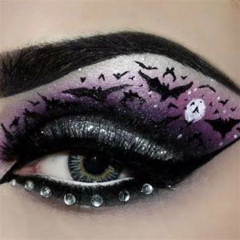 37 Halloween Eye Makeup Ideas