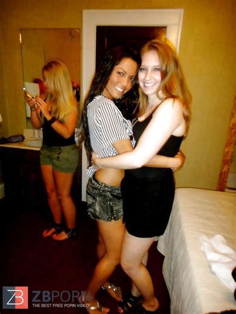 More Facebook Tarts Comment And Rate ZB Porn