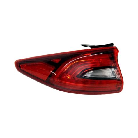 Replace Hy Driver Side Outer Replacement Tail Light Standard