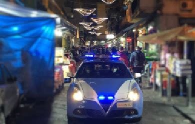 Napoli Stretta Nella Morsa Delle Baby Gang