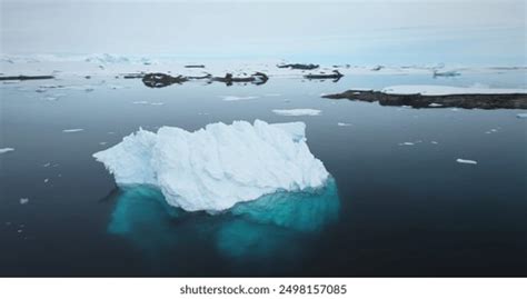 Paisaje De Iceberg Photos Images Pictures Shutterstock