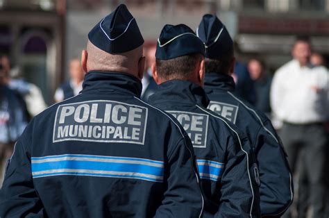 Policier Judiciaire M Tier Tudes Salaire Educatel