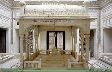 heritagehyderabad: Paigah Tombs