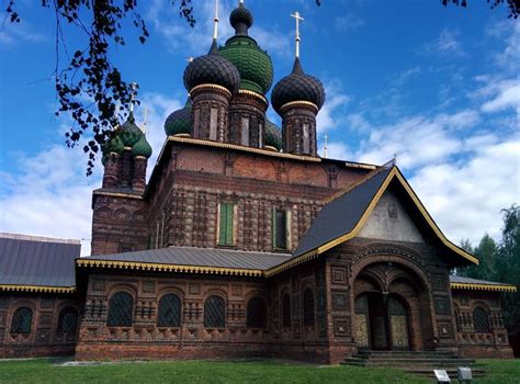 Церковь Иоанна Предтечи в Толчкове в Ярославле (Россия) с фото и отзывами