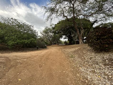 Hiking The Koko Crater Botanical Garden Loop Trail On Oʻahu — Noahawaii