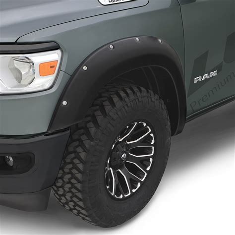 Lund Elite Series RX Rivet Style Fender Flares