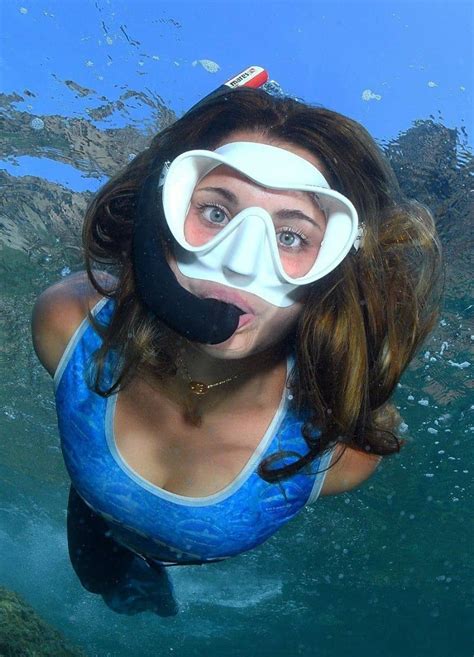 Scuba Diver Girls Scuba Girl Diving Gear Scuba Diving Snorkel Mask Free Diving Snorkelling