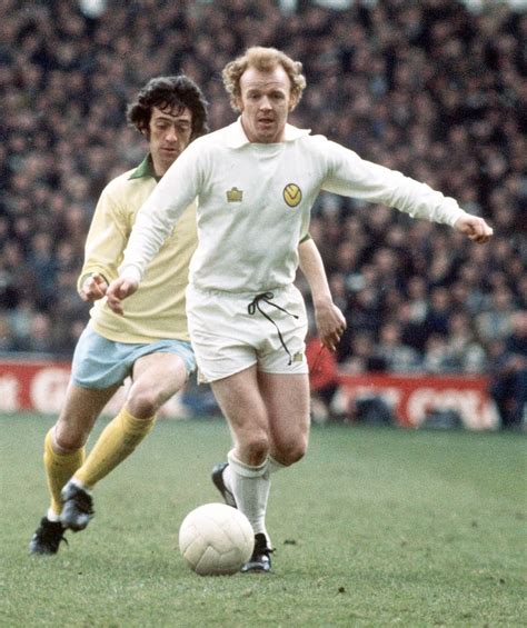 Leeds Legend Billy Bremner In Admiral 1975 Leeds United Fc Leeds