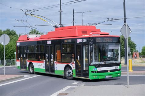 Zielona Energia Zasili Trolejbusy I Adowarki Autobus W Elektrycznych