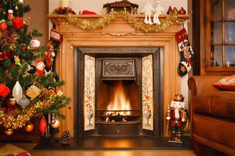 Ways To Spruce Up Fireplace For Christmas The Blog At Fireplacemall