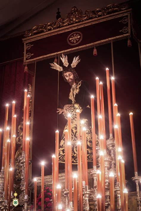 Fotogalería Aparato de cultos del solemne quinario a la luz de las