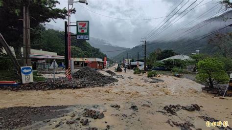 暴雨重創南投 蔡總統：國軍第五作戰區進駐支援救災 自由電子報 Line Today